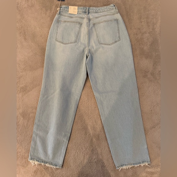 NWT Universal Thread Curvy Vintage Straight Light Blue Jeans Suze 8 - Picture 2 of 9